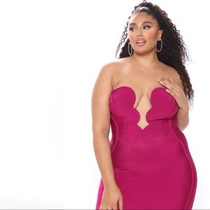 FashionNova Curve Deep Plunge Bandage Dress 2X Magenta
